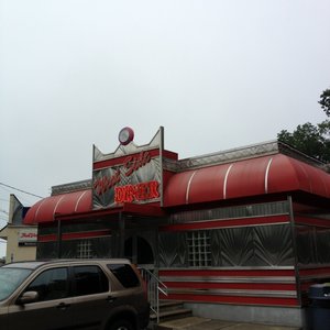 Summit West Diner